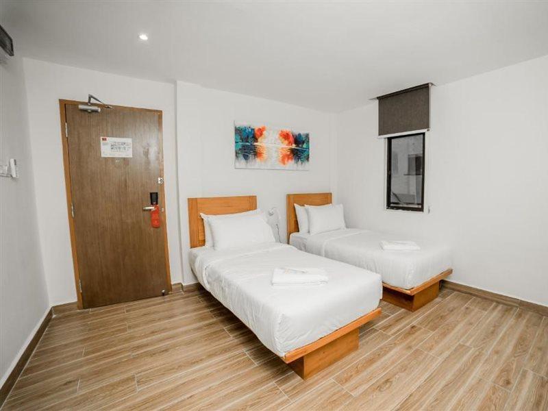 The Point Boutique Hotel Джохор-Бару Екстер'єр фото